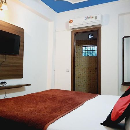 Bhawana Hotel Агра Экстерьер фото