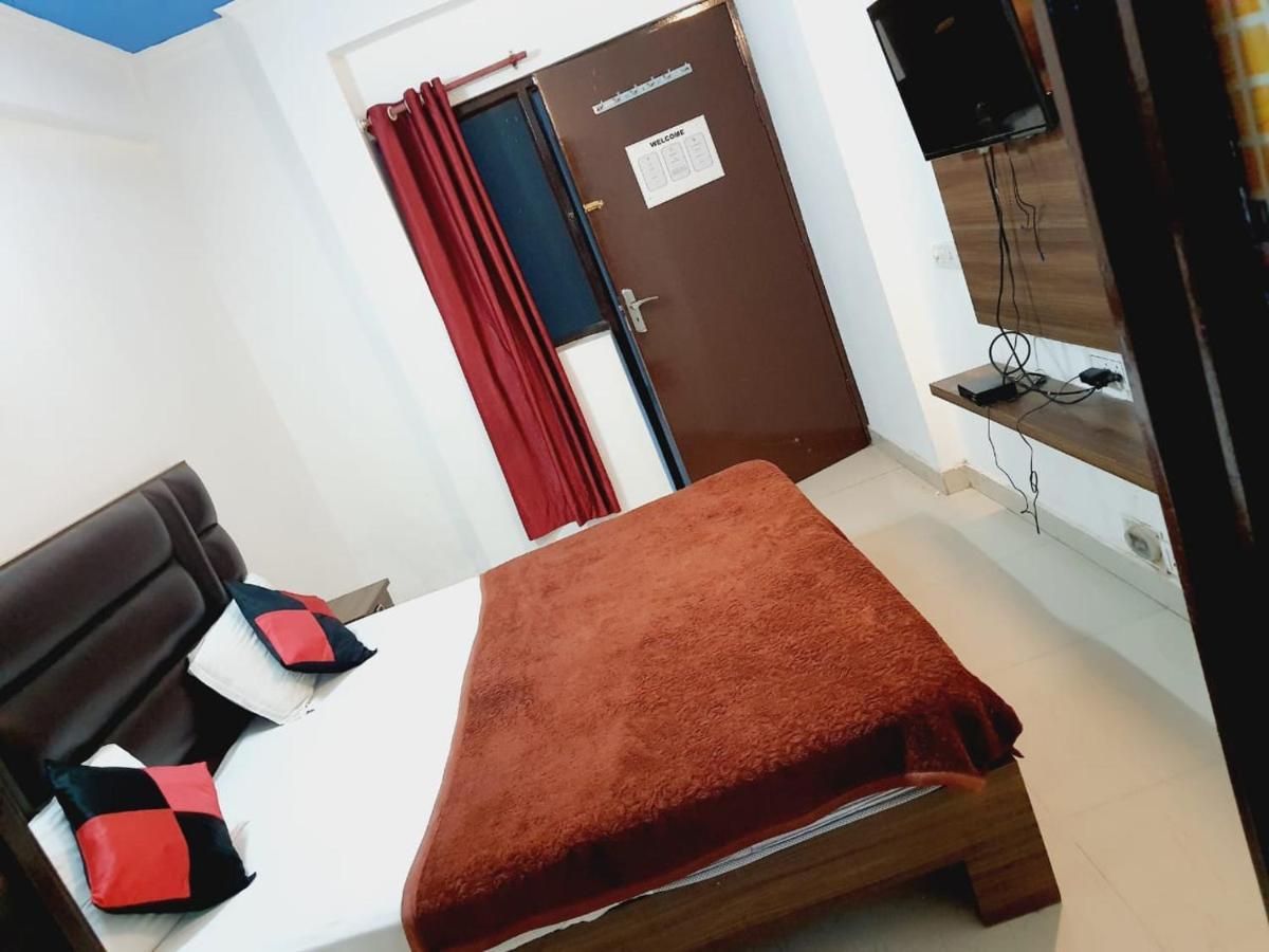 Bhawana Hotel Агра Экстерьер фото